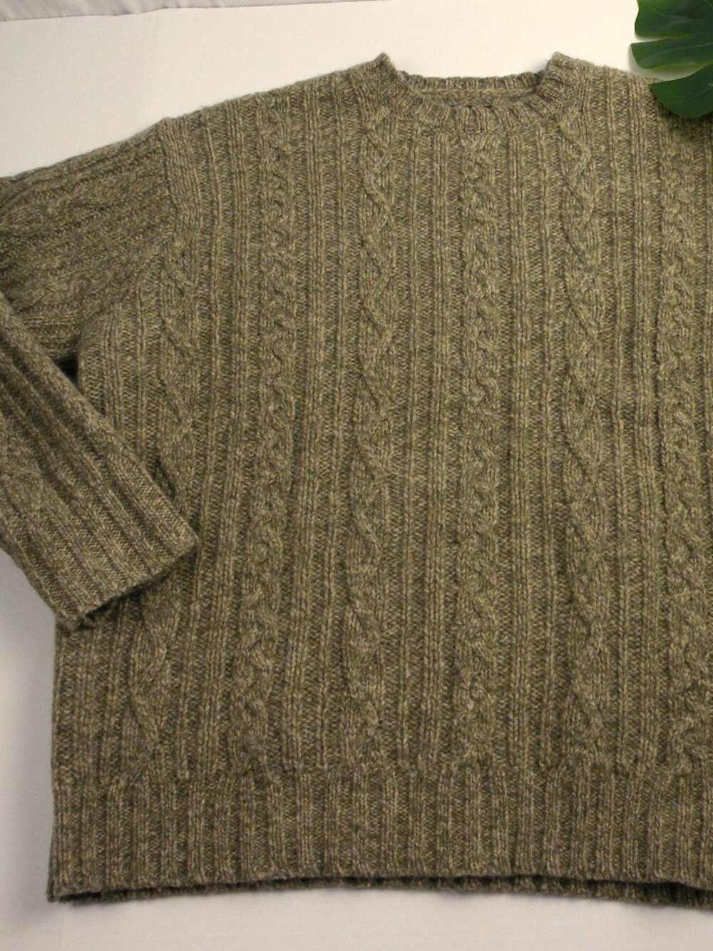 Vintage America Eagle 100% Wool Fisherman Aran Cable Knit Sweater M